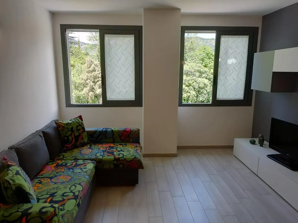 Casa Toni Apartment Garda  0*, Garda (Verona) Italy